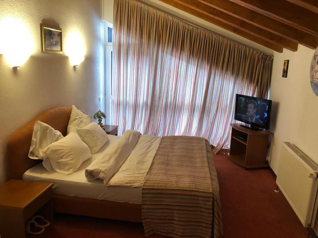 Vila Eli Villa Azuga Luaran gambar